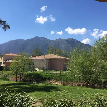 Chez Laurence Et Fabien * Santa-Maria-Poggio (Corsica)